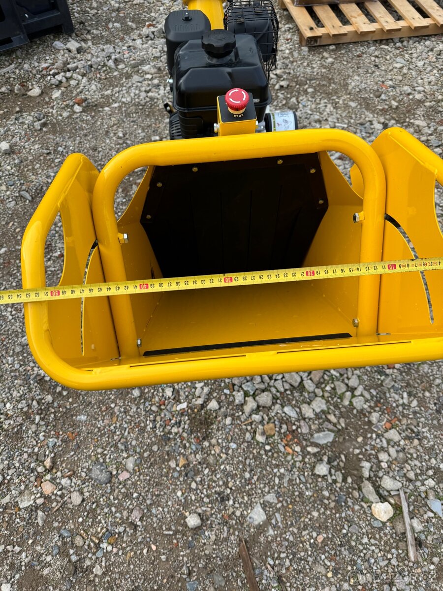 Štěpkovač GS1500 benzínový el. Startér. - 8