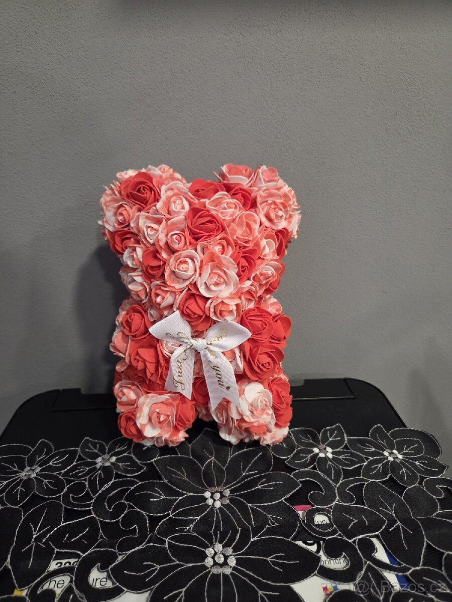 Medvídek z růží - 8