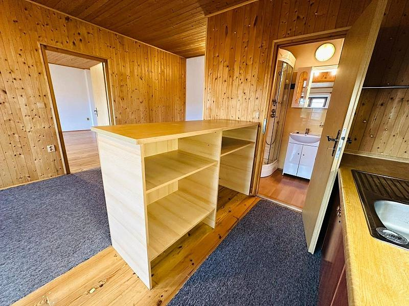 Pronajmu byt 2+kk, 60 m2 - KNĚŽNICE 5 km od Jičína - 8