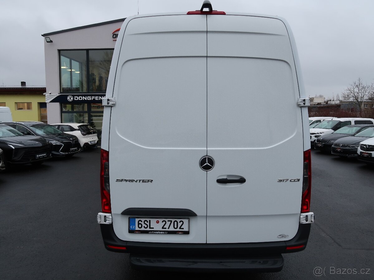 Mercedes-Benz Sprinter 317CDi,125kW,L4H2,1majČR - 8