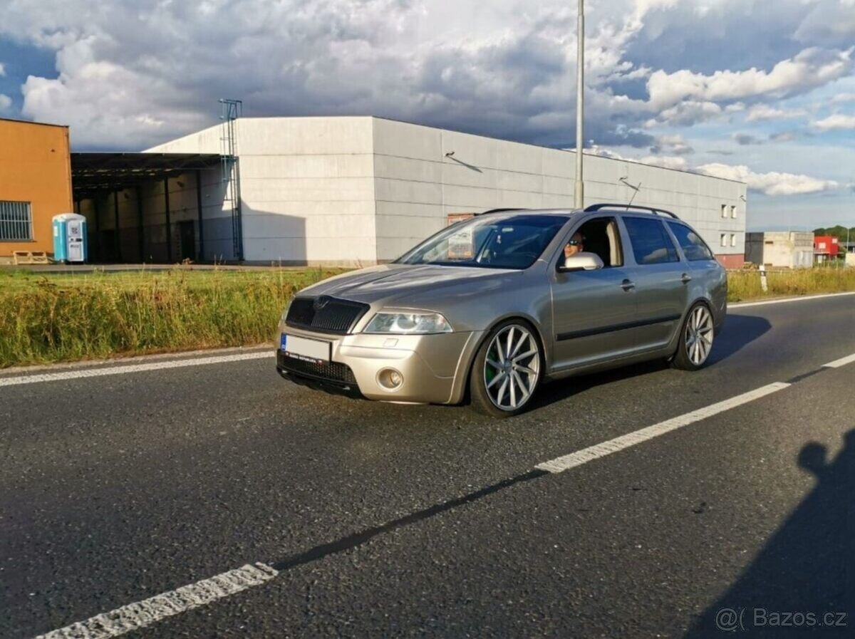 MRACITKA SVETEL OCTAVIA 2 - 8