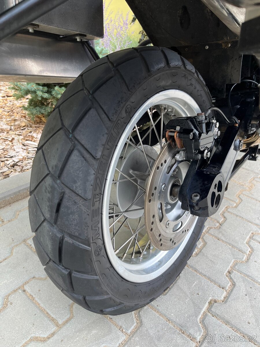 Triumph Tiger 955i - 8