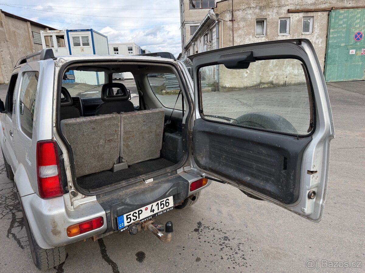 Suzuki Jimny 1.3VVT 4x4 TZ - 8