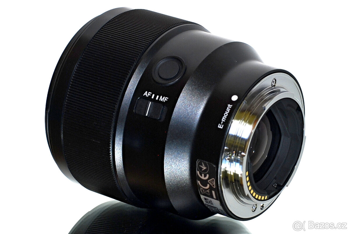 Sony FE 85mm f/1,8 + UV filtr Stav NOVÉHO - 8