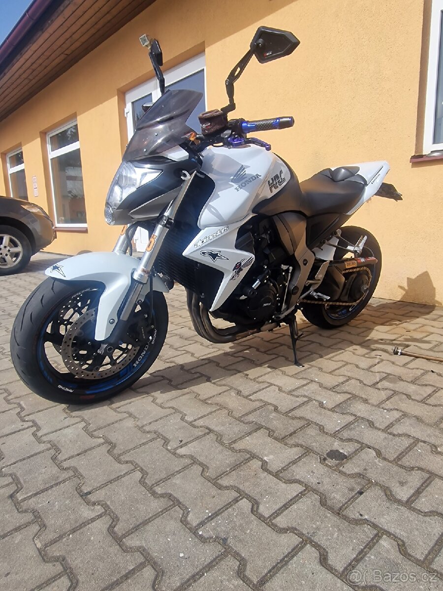 Honda CB1000R 2008 - 8