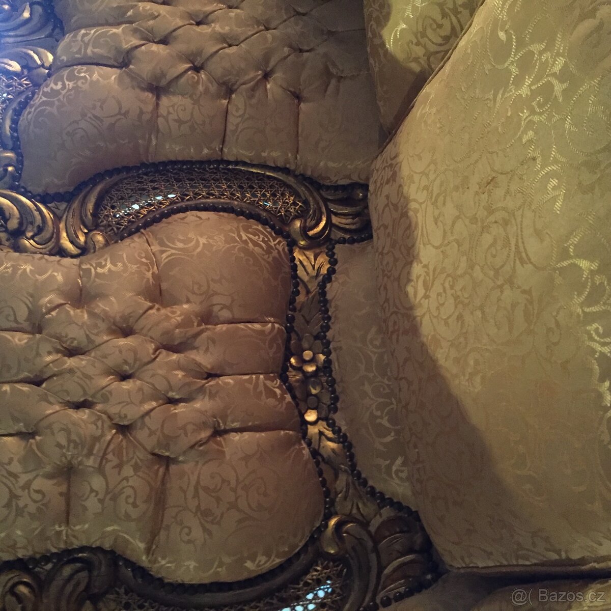 Atraktivní sedací souprava - 8