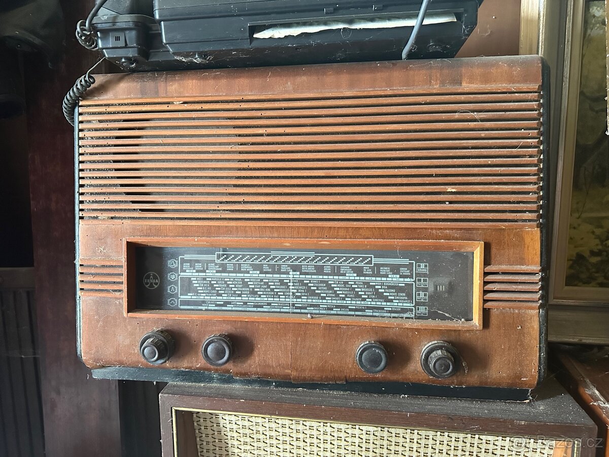 Prodám 6 starožitných rádií Tesla - 8