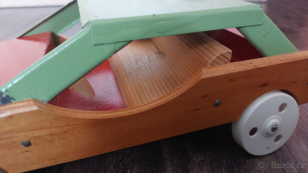 Retro drevené autíčko - 8
