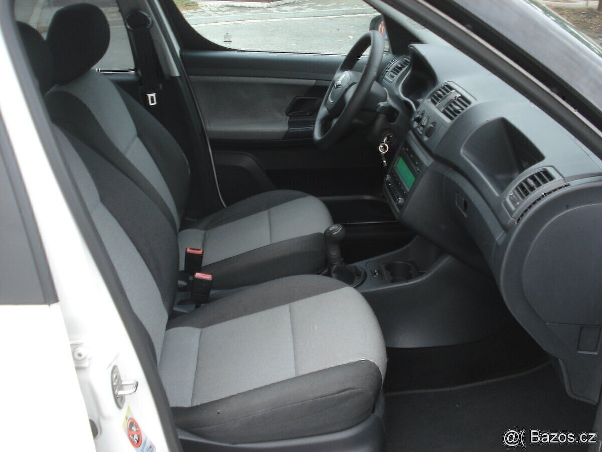 Škoda Roomster 1.2 i 1. Majitel - 8