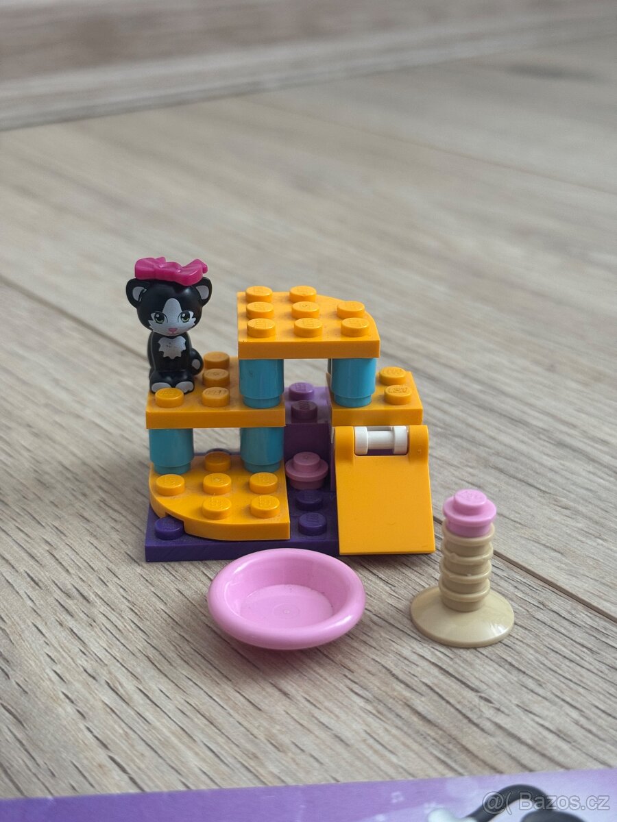 Lego Friends - 8