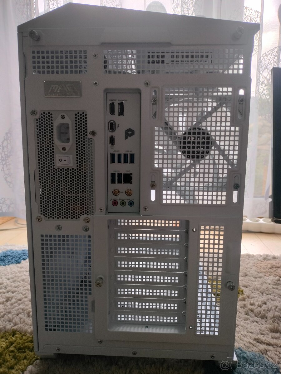 Nový herní RTX 5080; Ultra 9 285K, 64GB RAM, 4TB SSD ZÁRUKA - 8