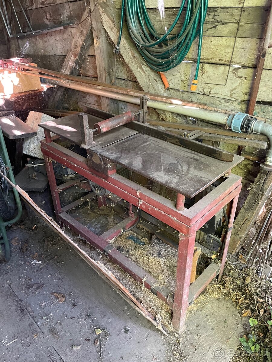Kotoučová pila ( cirkulárka ) a hoblovka ( srovnávačka ) - 8
