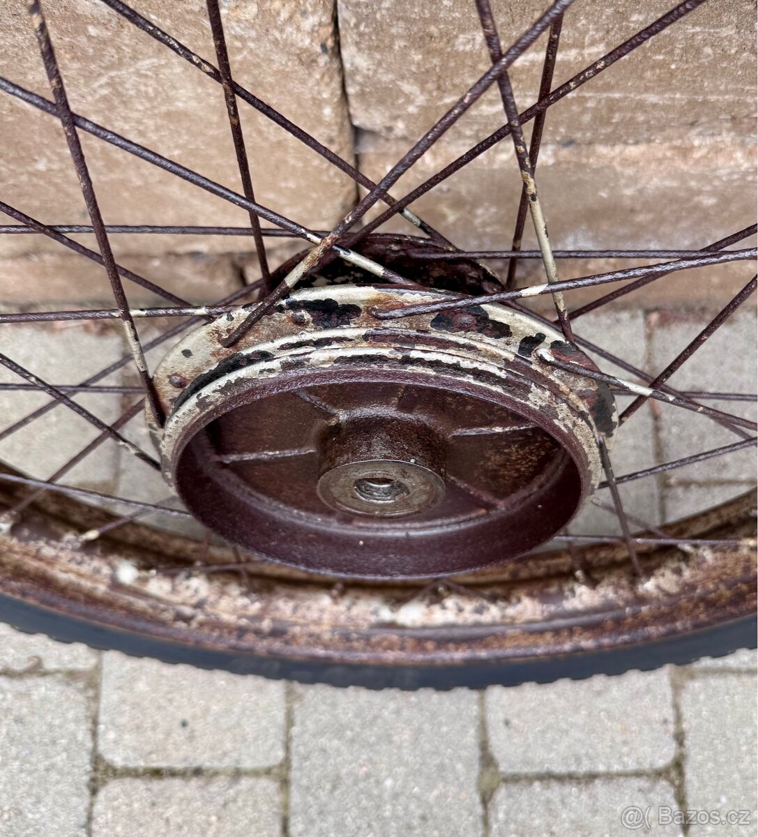 ČZ 175 250 předválečná - přední kolo - 8