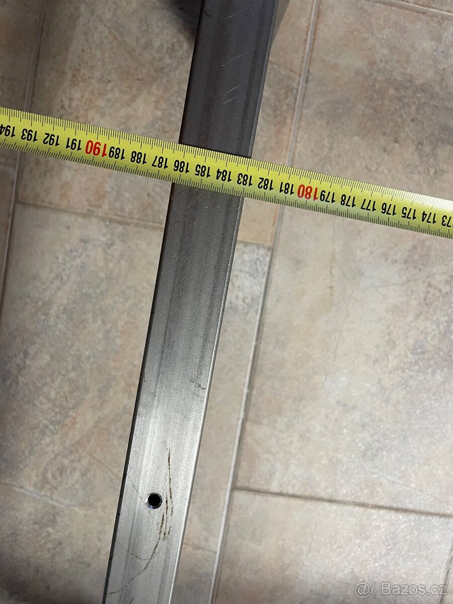 Kovový rám postele včetně roštu - 8