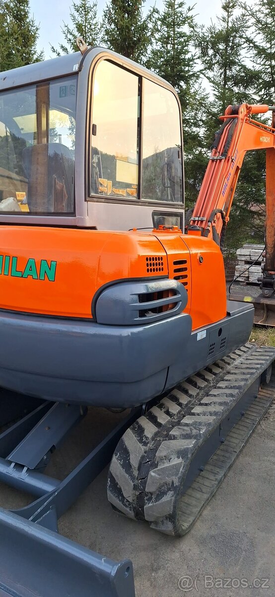 Bagr Hitachi Zaxis - 8