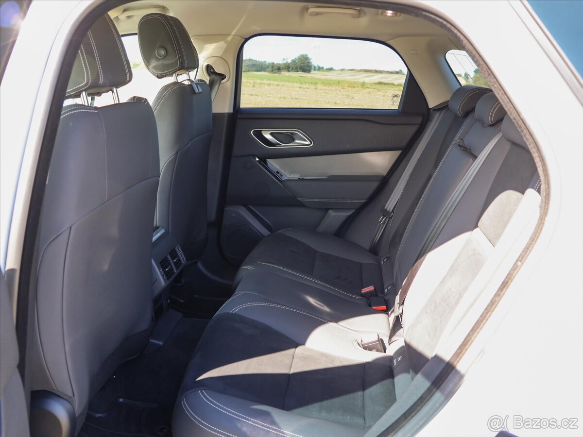 Land Rover Range Rover Velar 2,0 D180 AWD Aut. LED Kůže (201 - 8