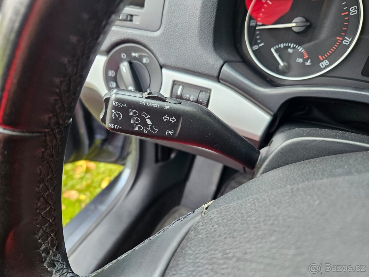 Škoda Octavia 1,8 TSi 118 kW najeto 110 tisíc km ČR serviska - 8