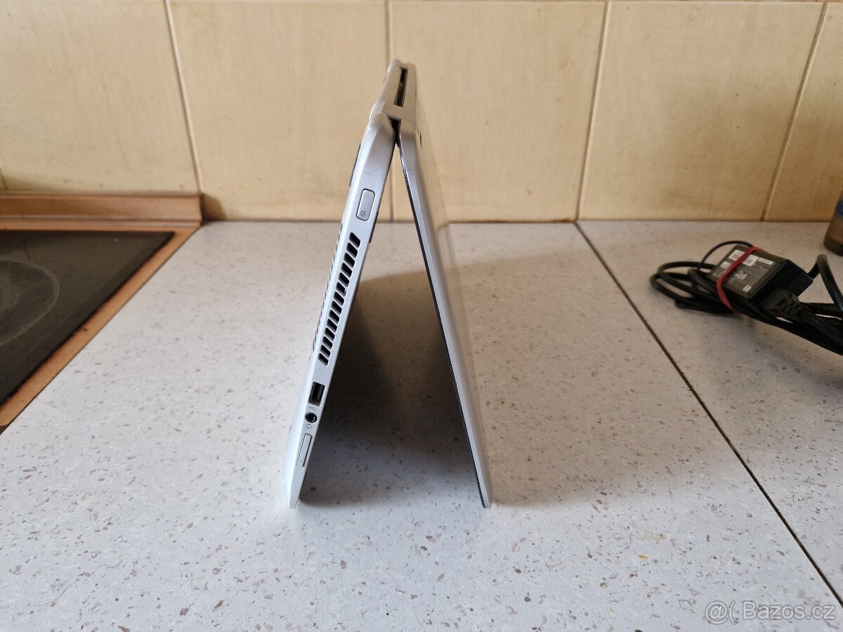 HP-Pavilion x360 - 8