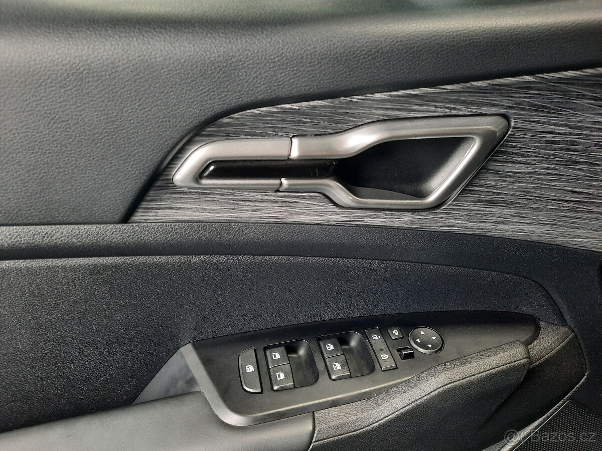 Kia Sportage 1.6 T-GDi mHEV Edícia 30 A/T - 8