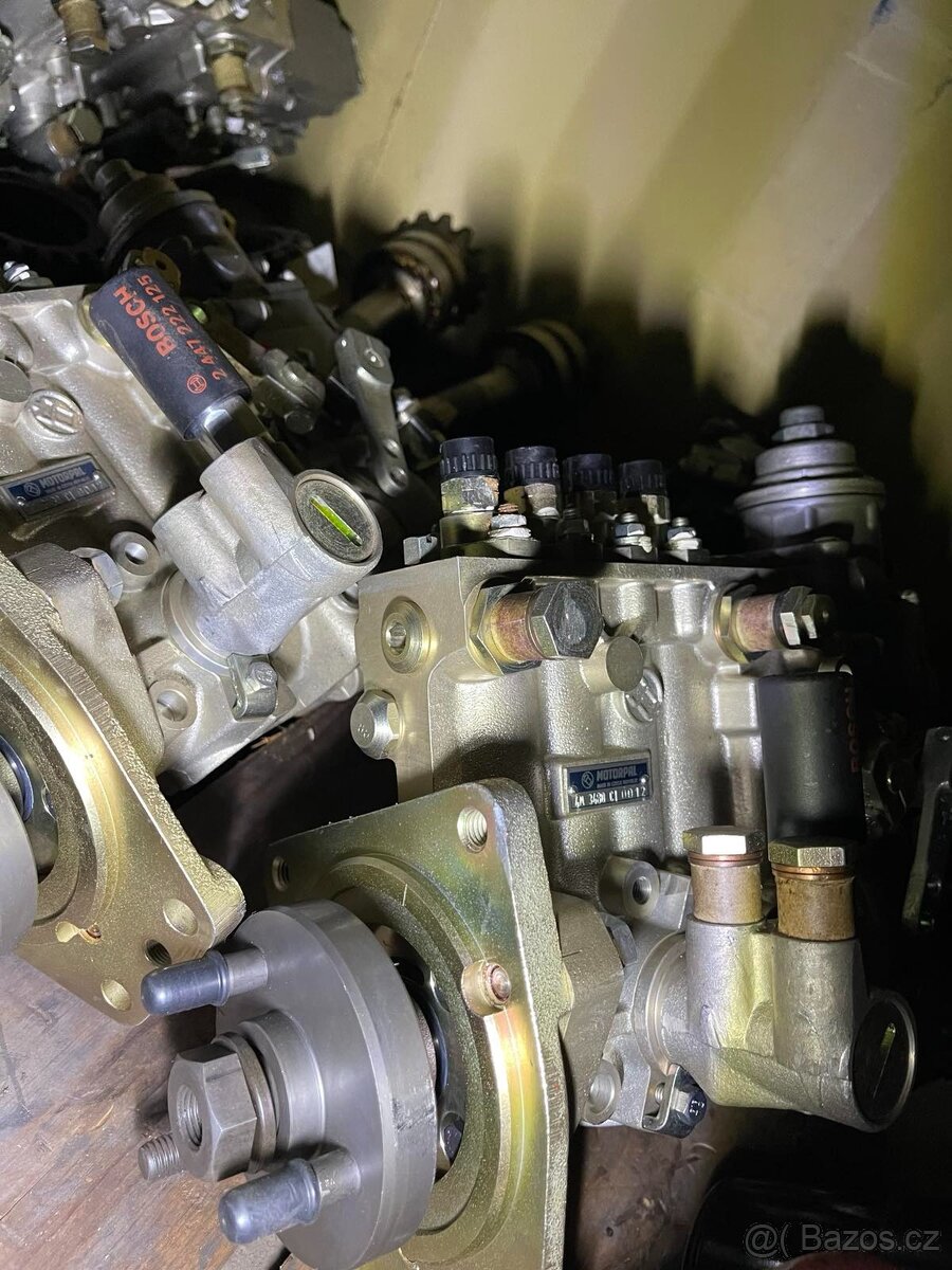 Prodám vstřikovací čerpadla na Bělorus,turbíny motor D245 - 8