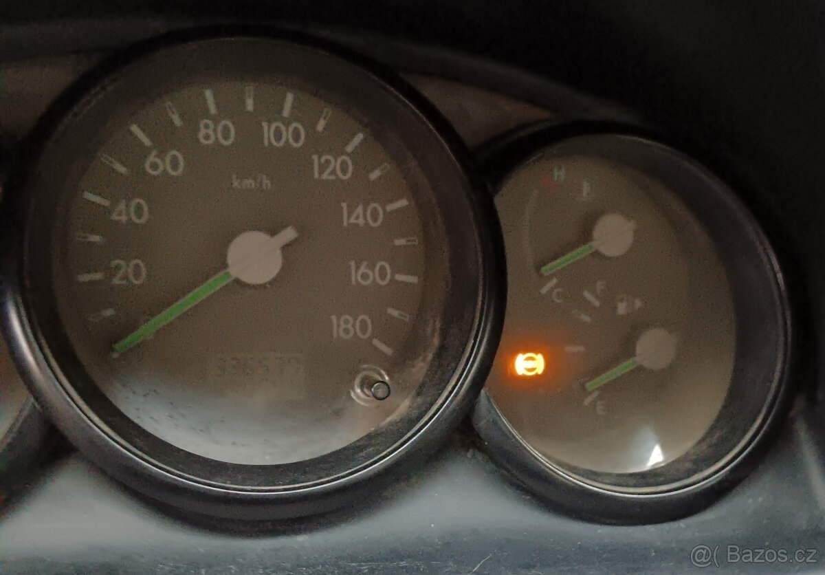 MAZDA BT 50 4x4 - - 8