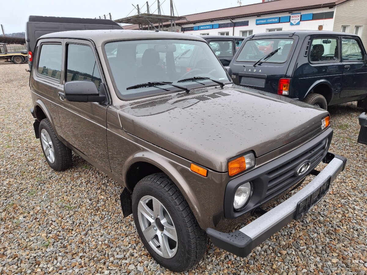 LADA NIVA 4x4 - 8