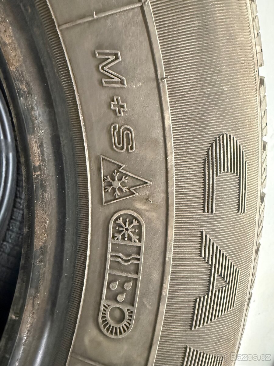 235/65 R16C GoodYear - 8