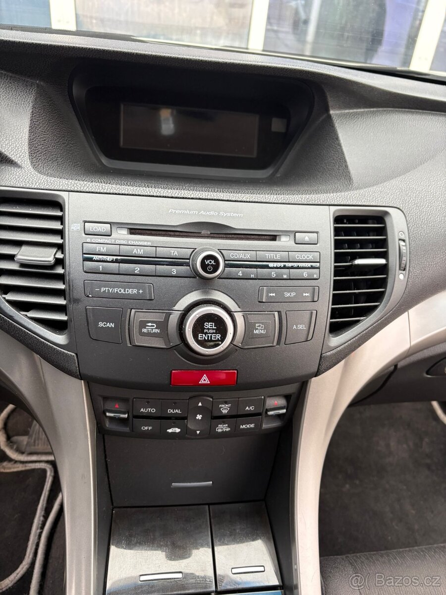 Accord 2.2 - 8