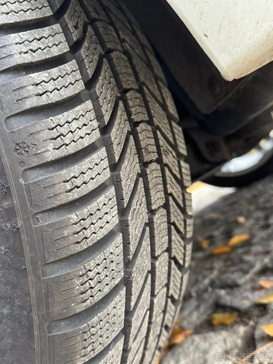 BMW 420d xDrive M Paket Zimní pneu - 8