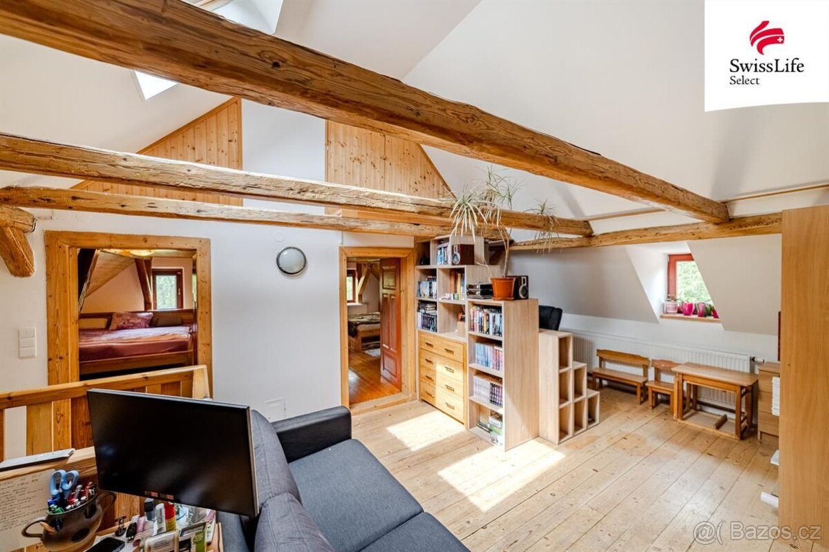 Prodej rodinného domu 204 m2, Křešice - 8