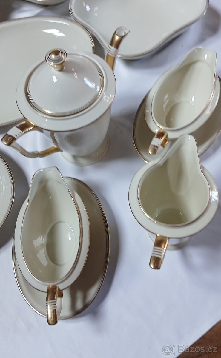 Jídelní sada - 8