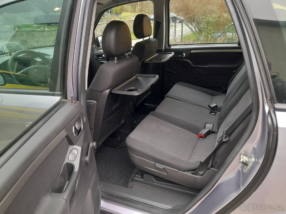 Opel Meriva 1.6i 74kW rok 2004 naj.139tis. NOVÁ STK - 8