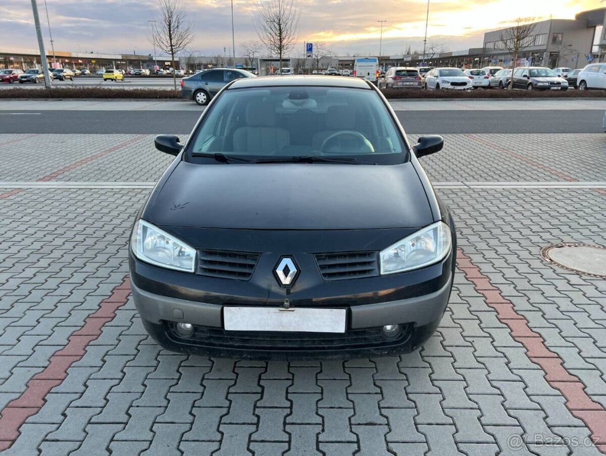 Renault Megane 1.6i 16V 83kw STK 3/2027 - 8