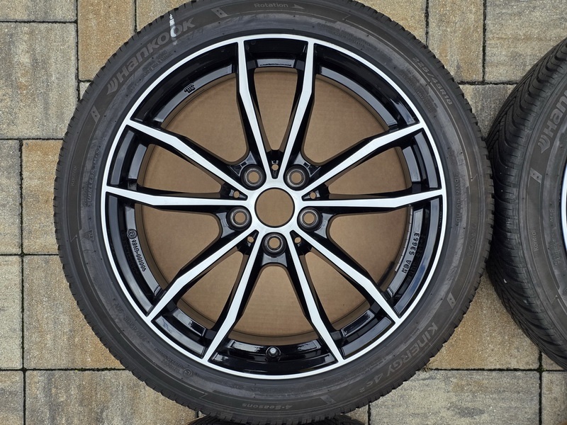 celoroční alu RIAL 8x18" 5x112 ET30 s pneu 225/45 R18 - 8