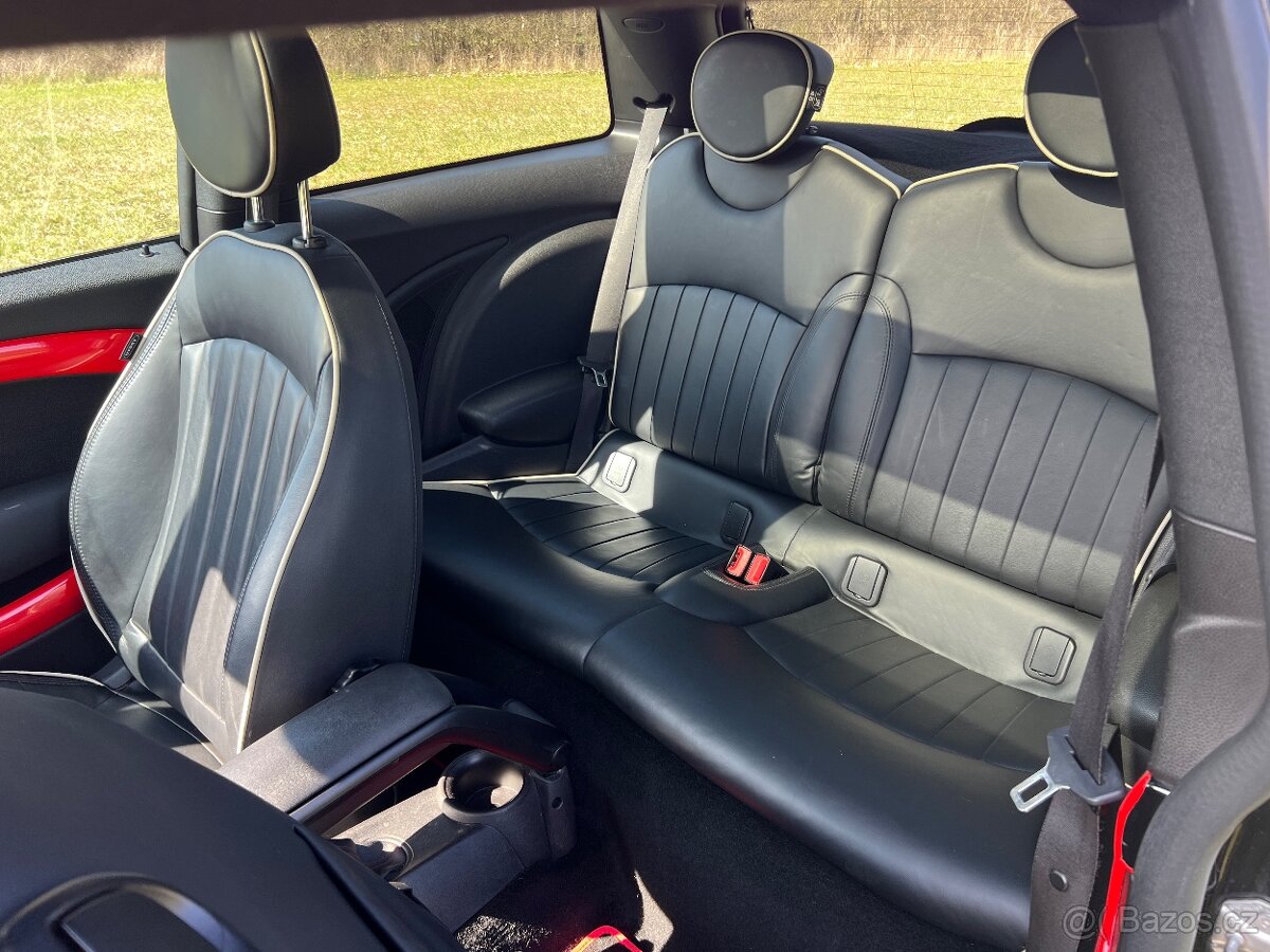 Mini Cooper John Cooper Works - 8