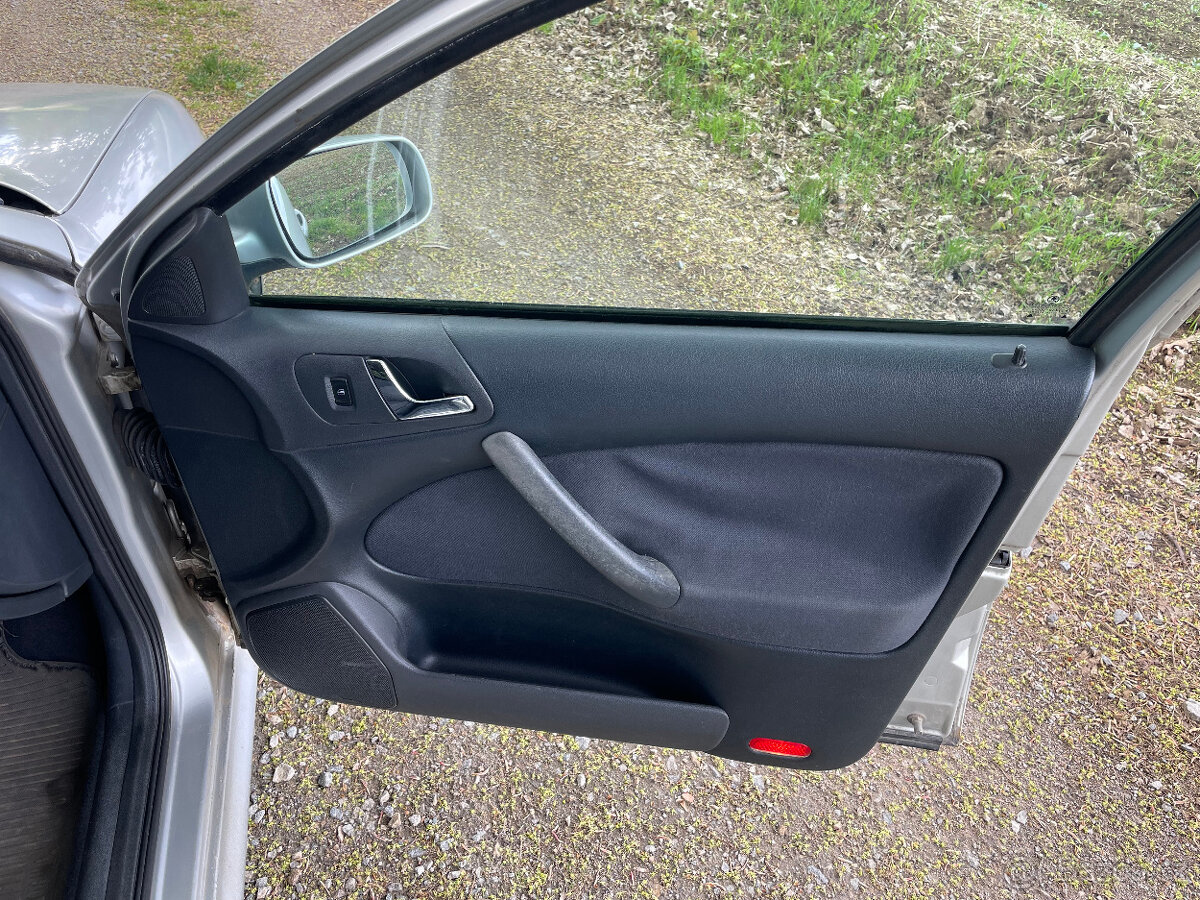 Škoda Octavia 1 1.9 TDI 81KW - 8