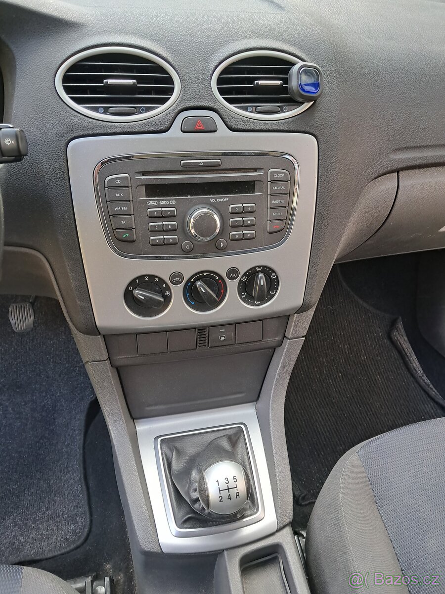 Ford Focus 1.6Tdci - 8