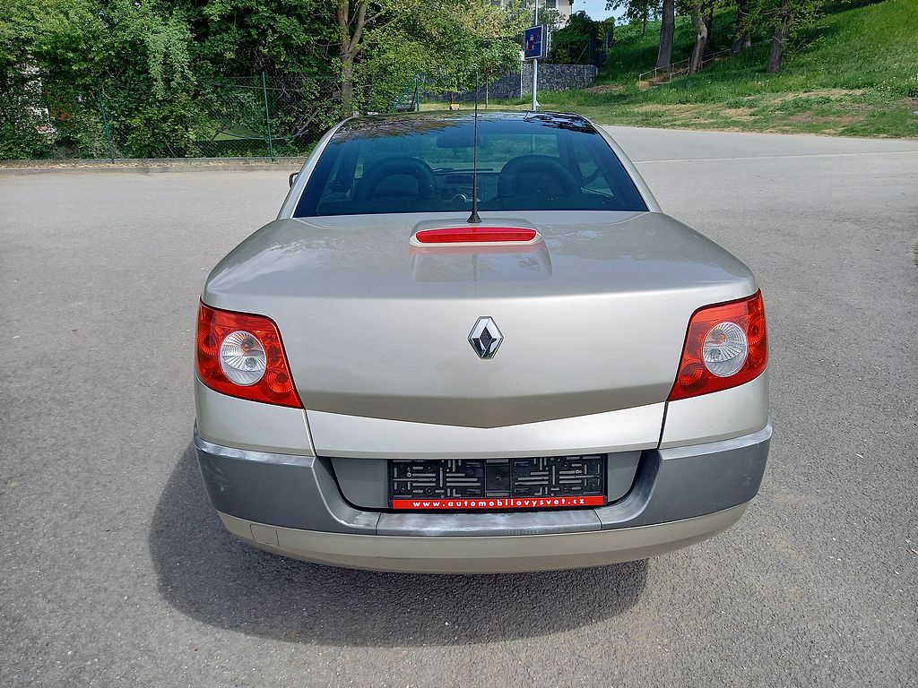 Renault Mégane 2.0i klima+alu.kola - 8