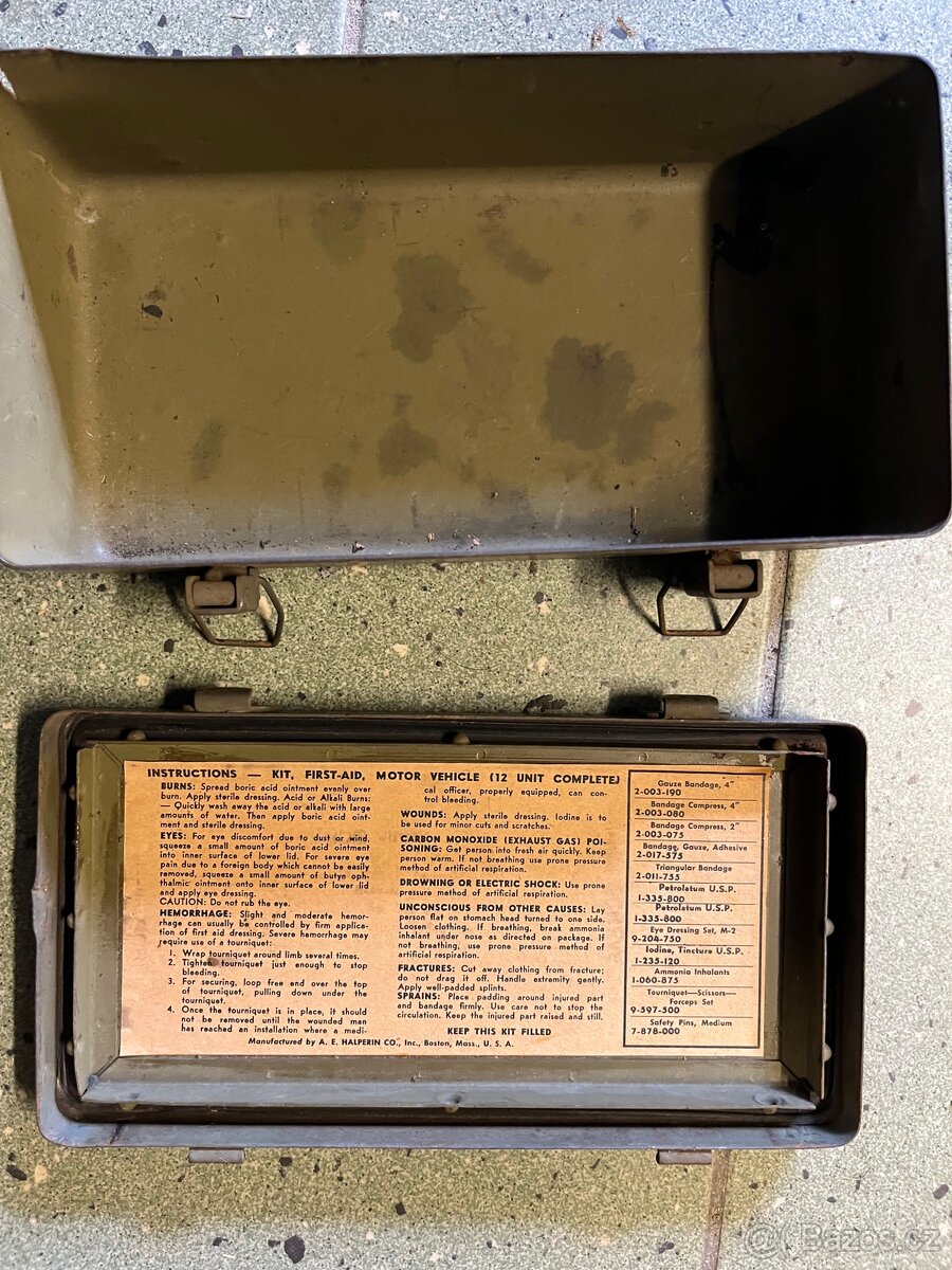US vodní kanistr ,lékárna jeep atd - 8