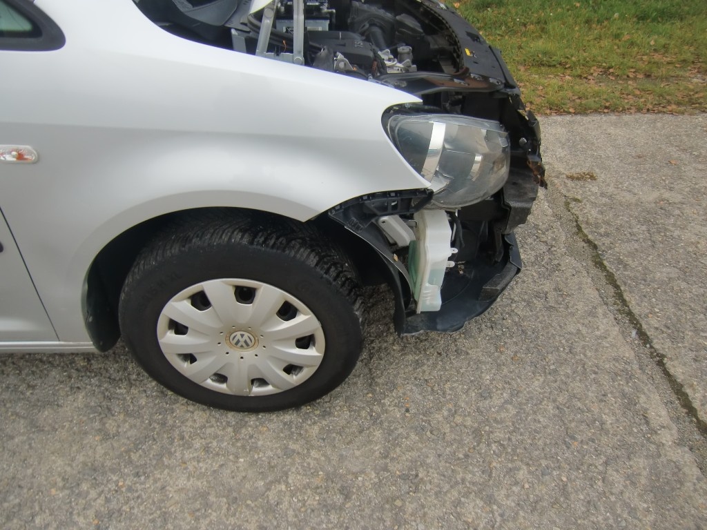 VW CADDY 1,2TSI Roncalli Edition - 8