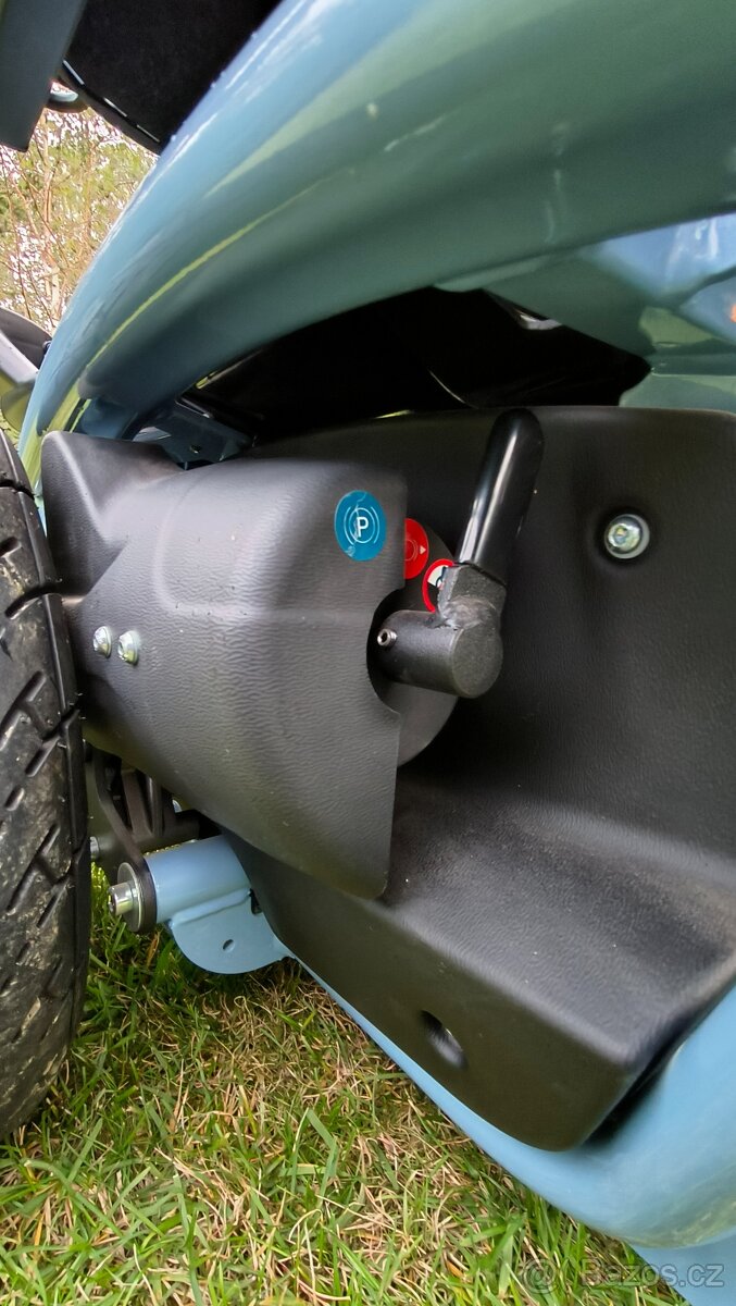 Elektrický invalidní vozík - 8