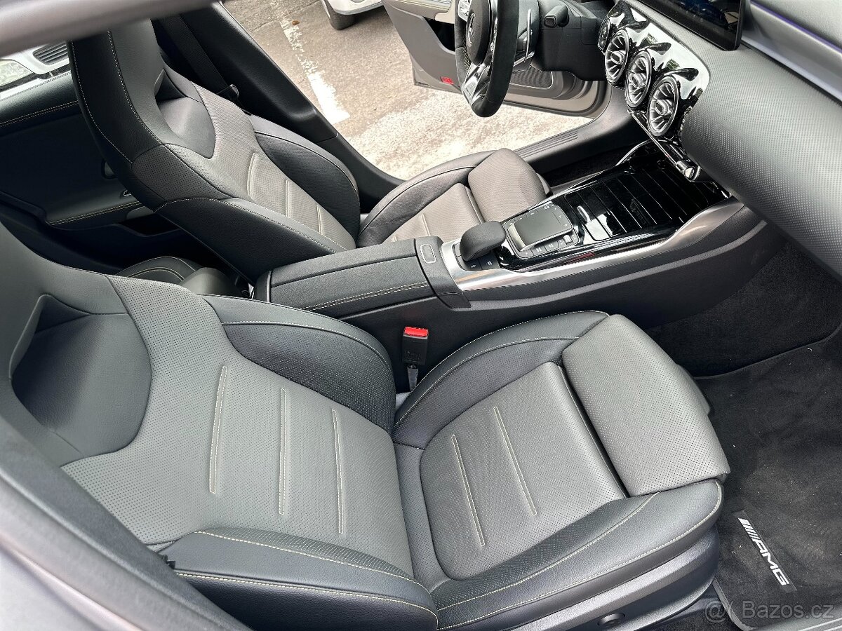 Mercedes AMG A 45S 4MATIC - 8