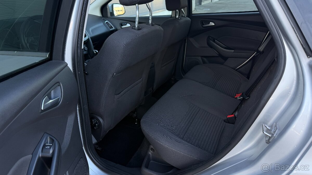 Ford Focus 1.5 EcoBoost Titanium - 8