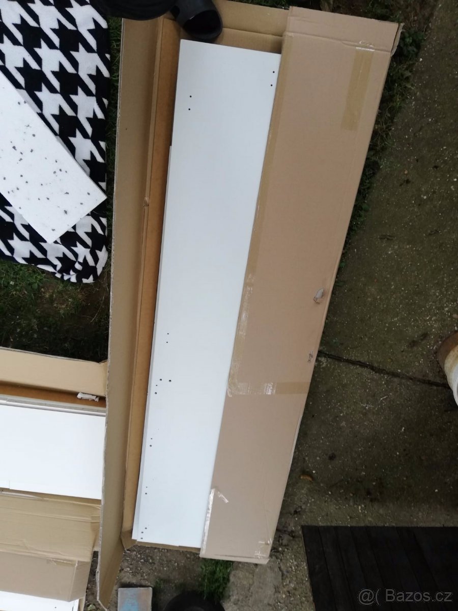 bila satni Skrin 180x154x55cm 4 Dverova 3 Supliky - 8