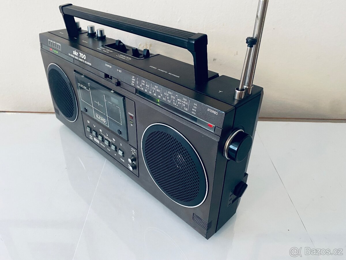 Radiomagnetofon RFT SKR 700, rok 1987 - 8