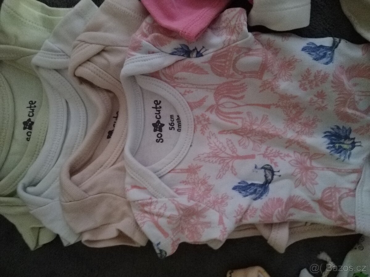 Autosedačka vajíčko + oblečení pro holčičku - 8