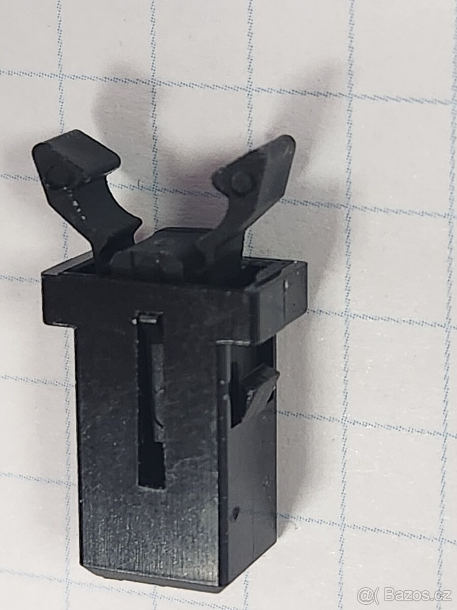 JAGUAR zámek víka schránky na brýle - 8