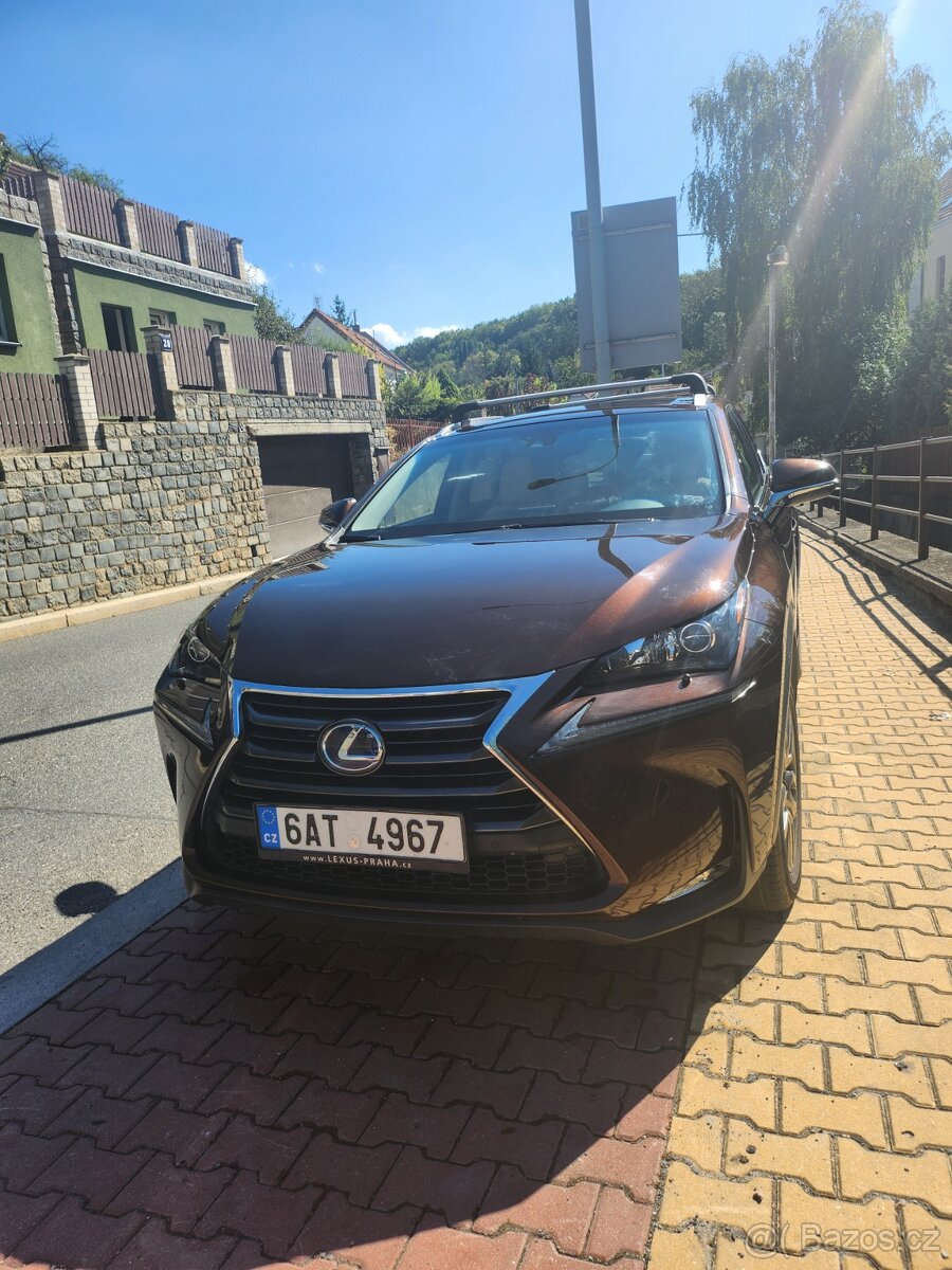 Prodám LEXUS NX 300h - 8