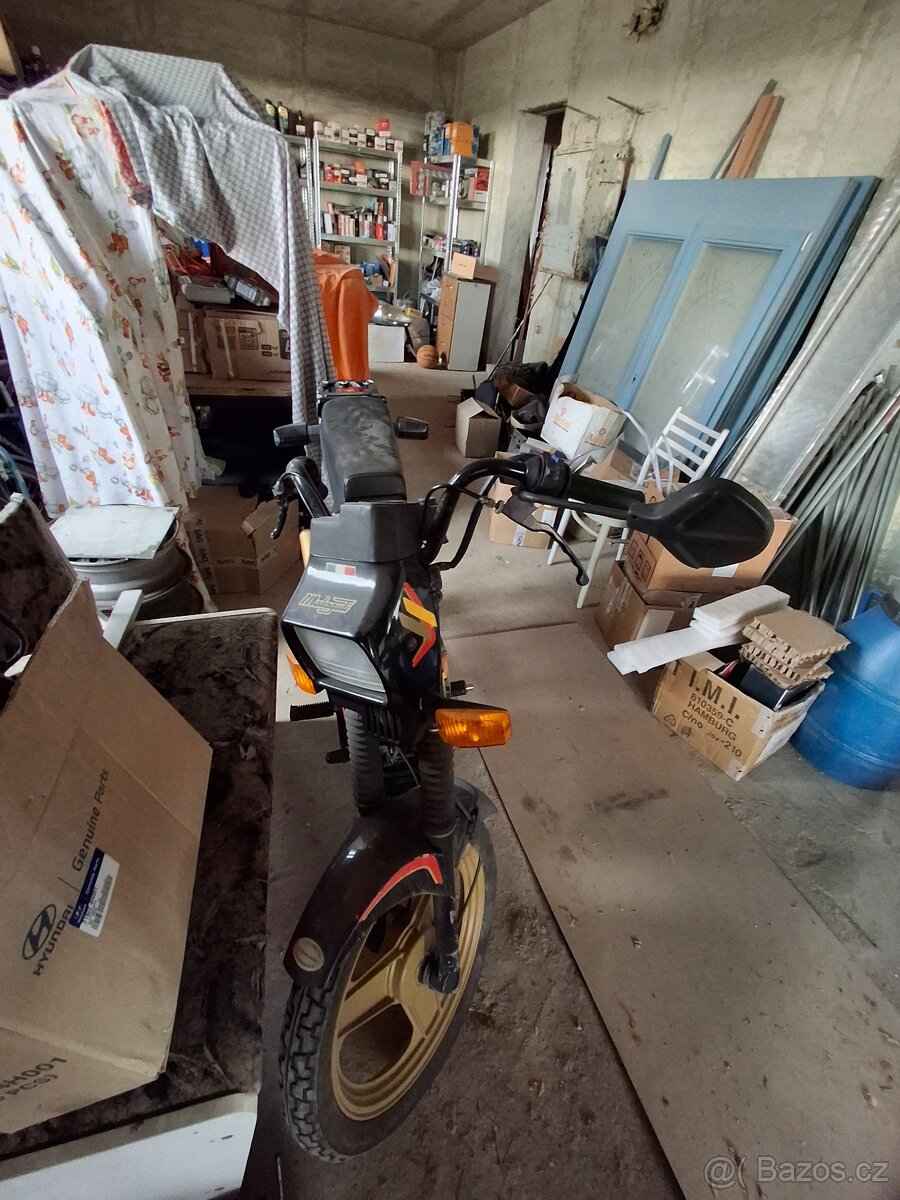 Díly, skútry, kola atd... - 8