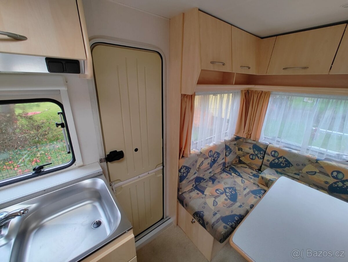 Karavan BEYERLAND Sprinter 460 CTV - 8